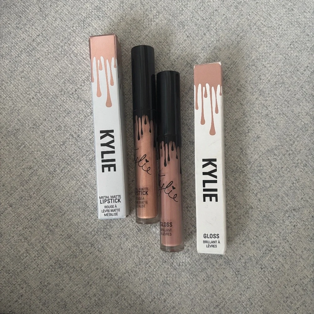 Kylie Cosmetics Metal Matte Liquid Lipstick & Lipgloss - Picture 1 of 3